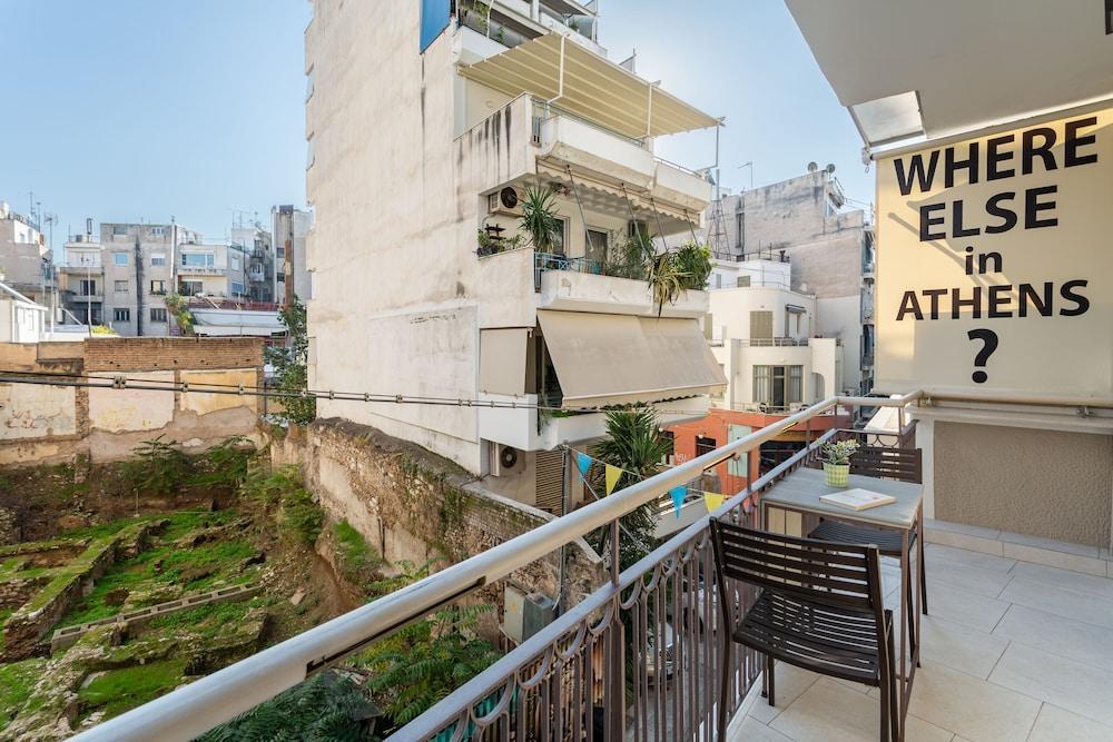 Acropolis Suites - Where Else In Athens? Eksteriør billede