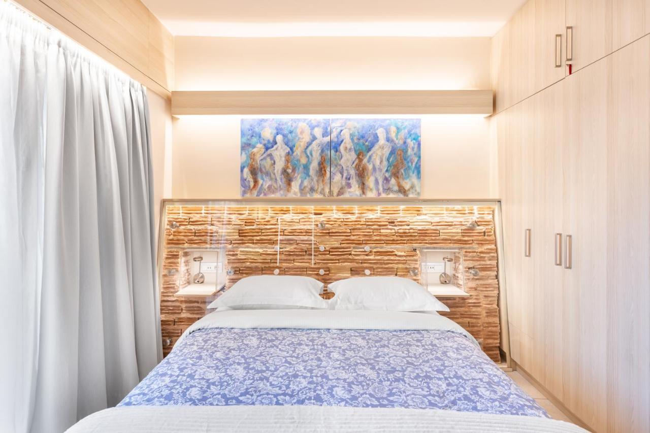 Acropolis Suites - Where Else In Athens? Eksteriør billede